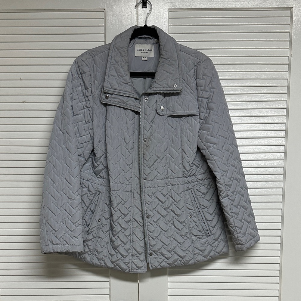 Cole Haan Women's Light Gray Quilted Puffer Jacket